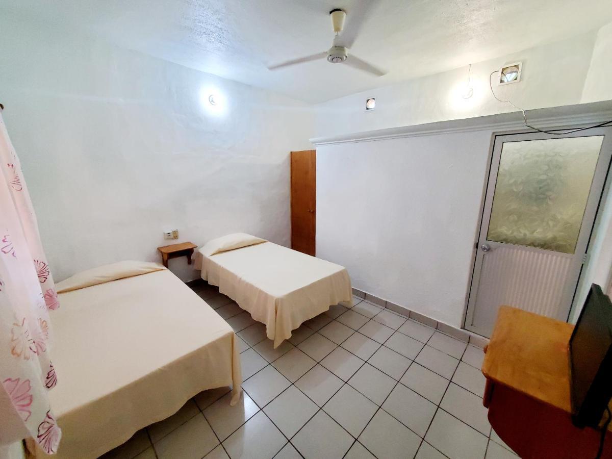 Hotel Casa Melaque Сан Патрисио Мелаке Екстериор снимка